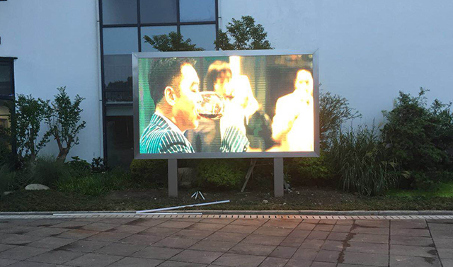 江蘇無錫協(xié)和學(xué)校P6戶外高清LED顯示屏項(xiàng)目由上海智彩科技設(shè)計(jì)、安裝